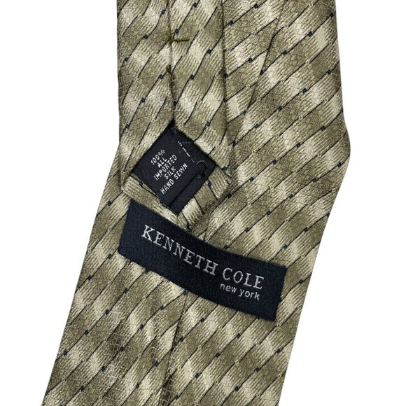Kenneth Cole Reaction Silk Tie Geometric - Picture 4 of 6